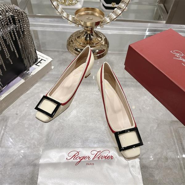 20251127173959686 270